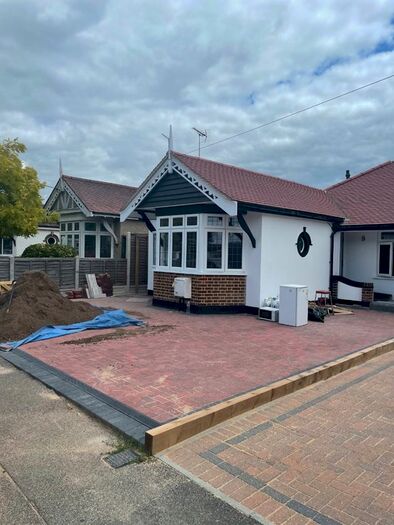 3 Bedroom Semi-Detached Bungalow To Rent In Bilton Road, Hadleigh, Essex, SS7