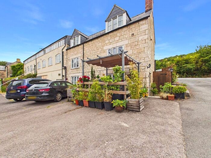 3 Bedroom Semi-Detached House For Sale In London Road, Thrupp, Stroud, Gloucestershire, GL5