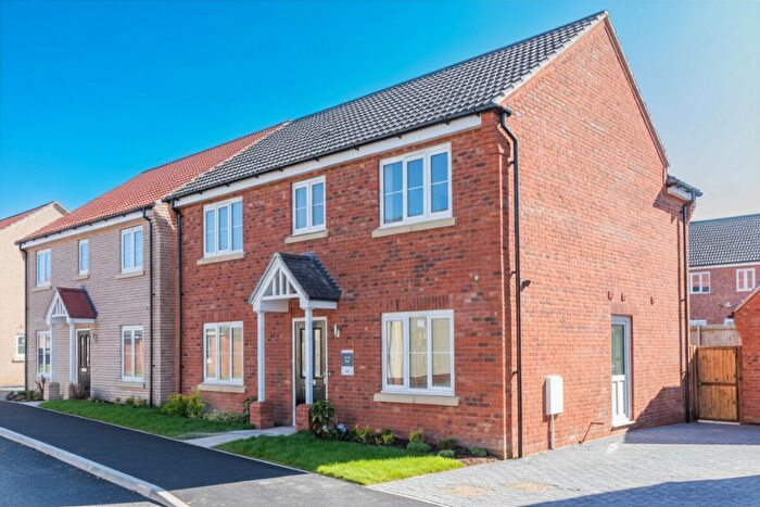 4 Bedroom Detached House For Sale In Lowestoft Road, Hopton, Great Yarmouth, NR31