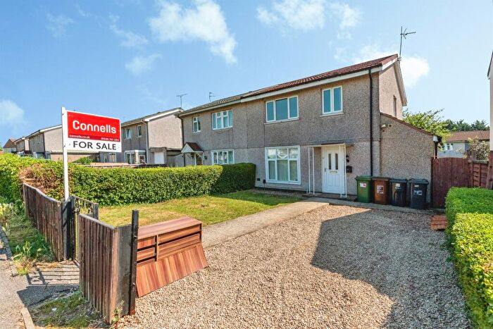3 Bedroom Semi-Detached House For Sale In Southall Road, Corby, NN17