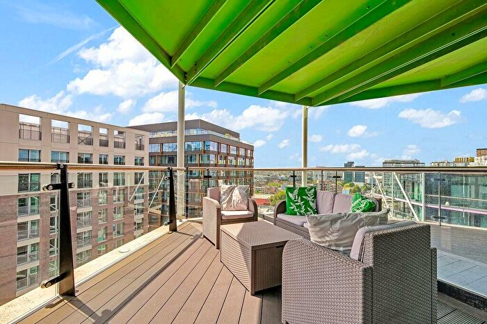 2 Bedroom Apartment For Sale In Riverlight Quay, Nine Elms, SW11