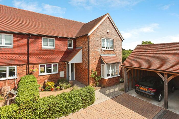 3 Bedroom Semi Detached House For Sale In Fishers Road, Staplehurst, Tonbridge, Kent, TN12