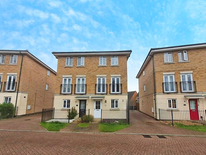 4 Bedroom Property For Sale In Marius Crescent, Hampton Hargate, Peterborough, PE7