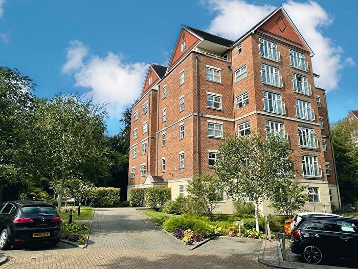 2 Bedroom Apartment To Rent In Reigate, RH2