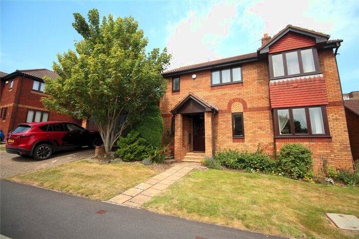 4 Bedroom House To Rent In Glenavon Park, Bristol, Somerset, BS9