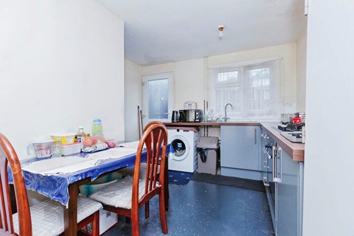 2 Bedroom Terraced House For Sale In McVicker Close, Leicester, Leicestershire, LE5