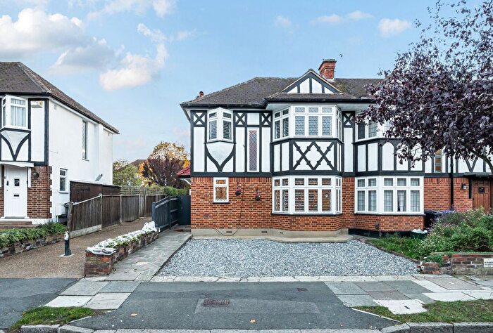3 Bedroom End Terrace House For Sale In Cardinal Avenue, Morden, SM4