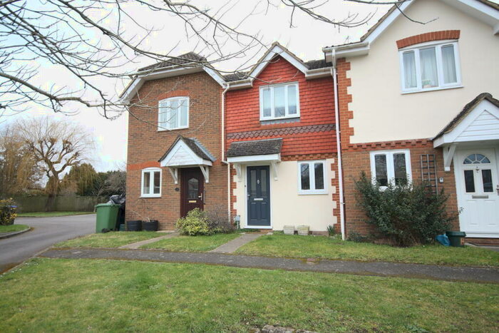 2 Bedroom Terraced House To Rent In Old School Place, Woking, GU22
