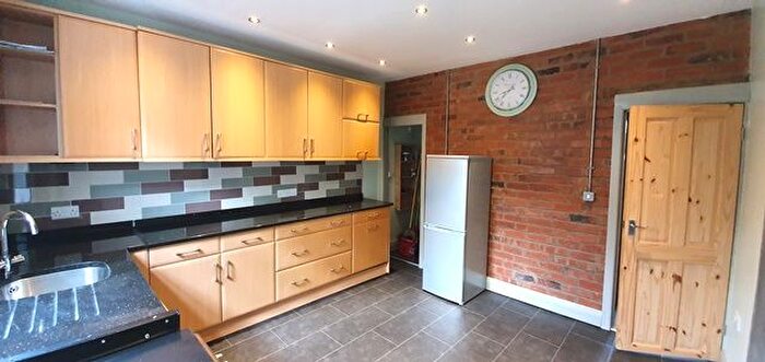 2 Bedroom Property To Rent In Lister Road, Sheffield, S6