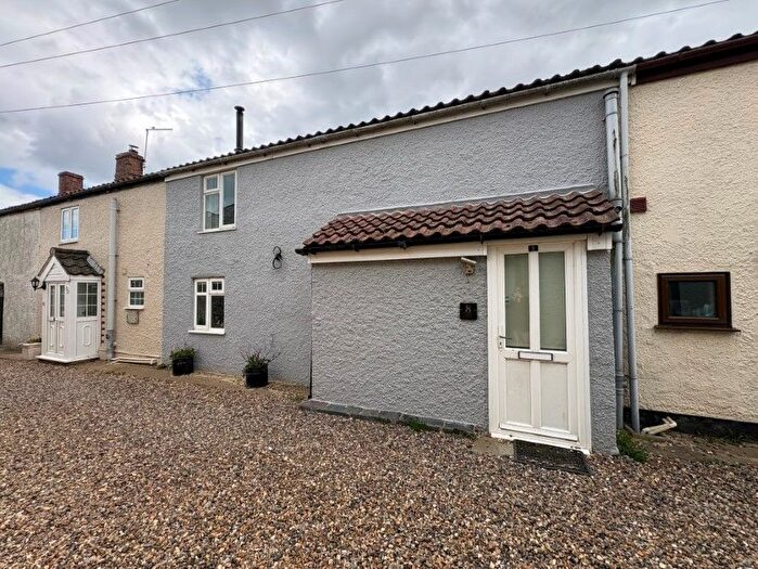 3 Bedroom Terraced House For Sale In Newport Cottages, Newport, Hemsby, Great Yarmouth, Norfolk, NR29