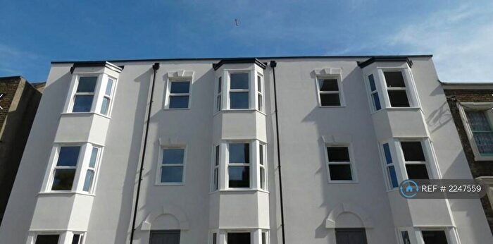 2 Bedroom Flat To Rent In Addington Road, Margate, CT9