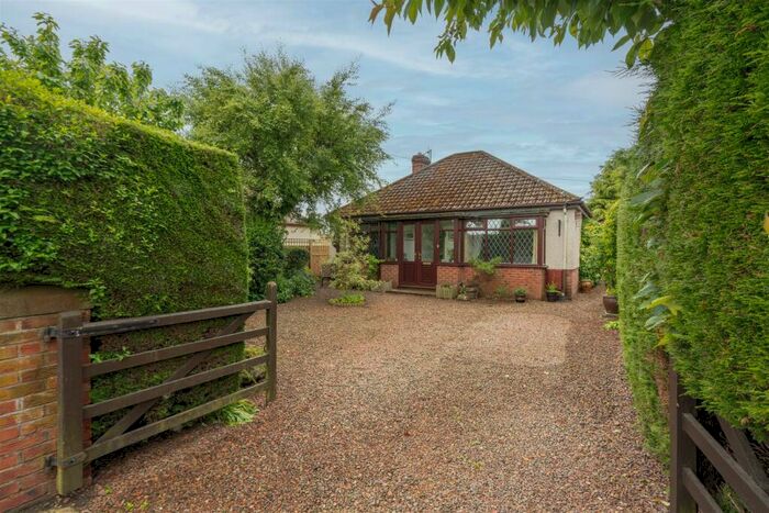 3 Bedroom Detached Bungalow For Sale In West Thirston, Morpeth, NE65