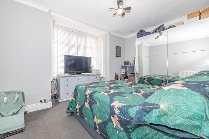 2 Bedroom Semi-detached House For Sale In Faversham Road, Kennington, Ashford, Kent, TN24
