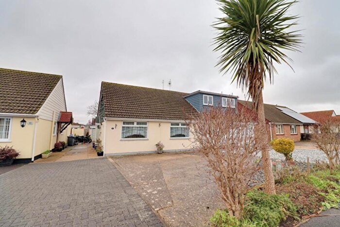 2 Bedroom Semi-Detached Bungalow For Sale In Haslar Crescent, Waterlooville, PO7