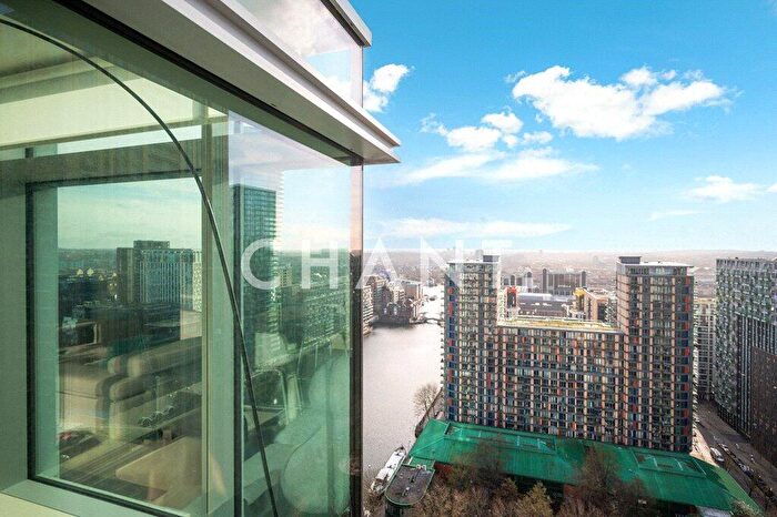 2 Bedroom Apartment To Rent In Pan Peninsula Square, London, E14