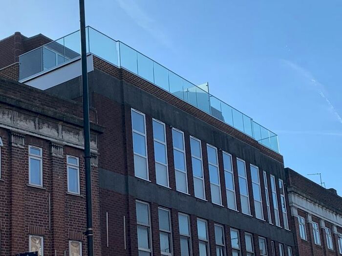 2 Bedroom Flat To Rent In Chase Side, London, N14