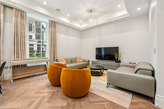 2 Bedroom Flat To Rent In Old Queen Street, Westminster, London, SW1H