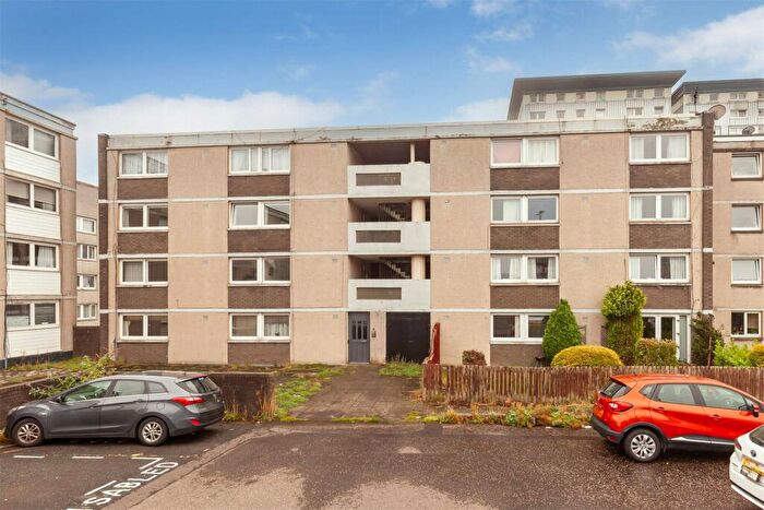 3 Bedroom Property For Sale In Calder View, Sighthill, Edinburgh, EH11