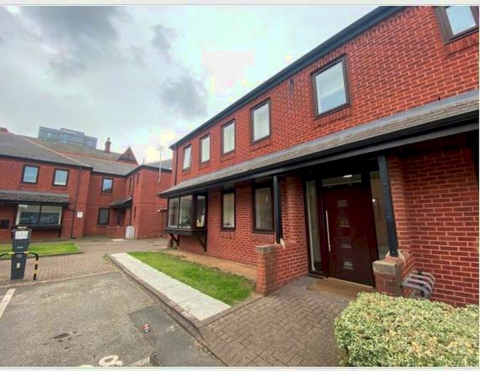 1 Bedroom Apartment To Rent In Brunswick Court, Leeds, LS2