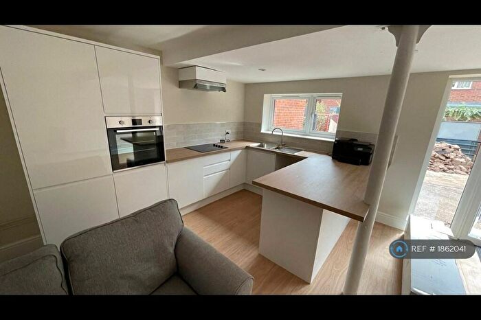 1 Bedroom Terraced House To Rent In Williams Court, Cullompton, EX15