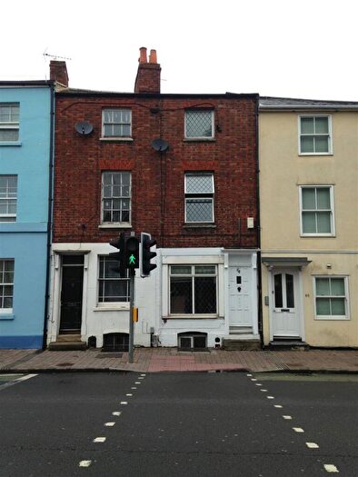 5 Bedroom House To Rent In St Clements Street, OX4