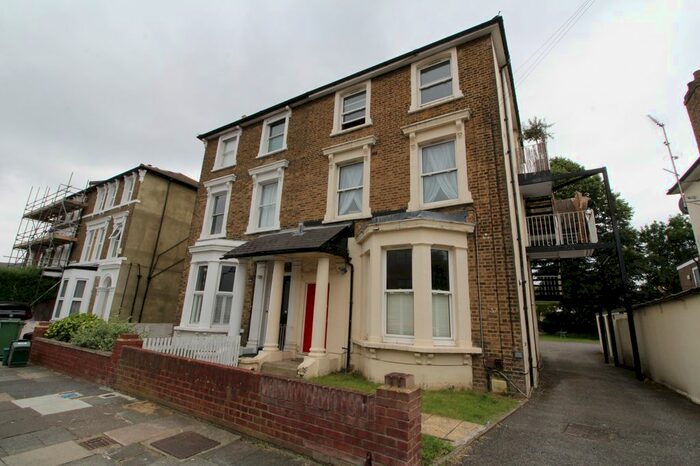 1 Bedroom Maisonette To Rent In Palace Grove, Bromley, BR1