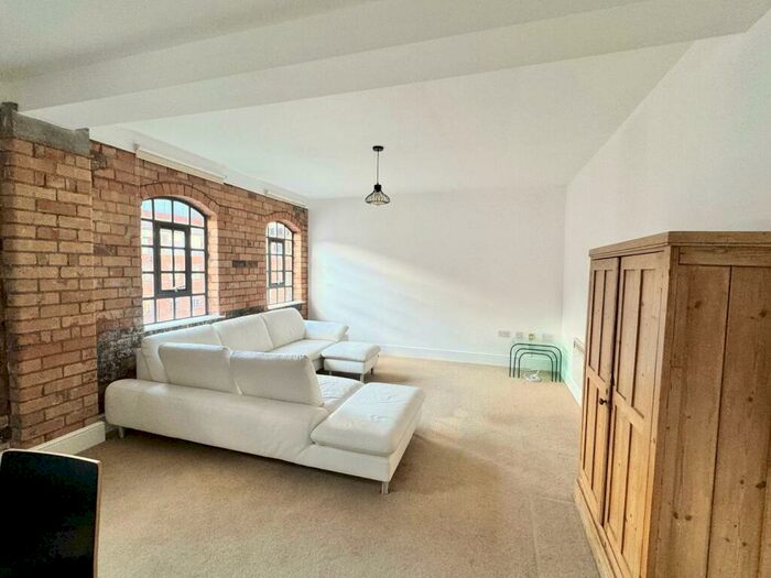 2 Bedroom Flat To Rent In Charlotte Street, Birmingham, B3