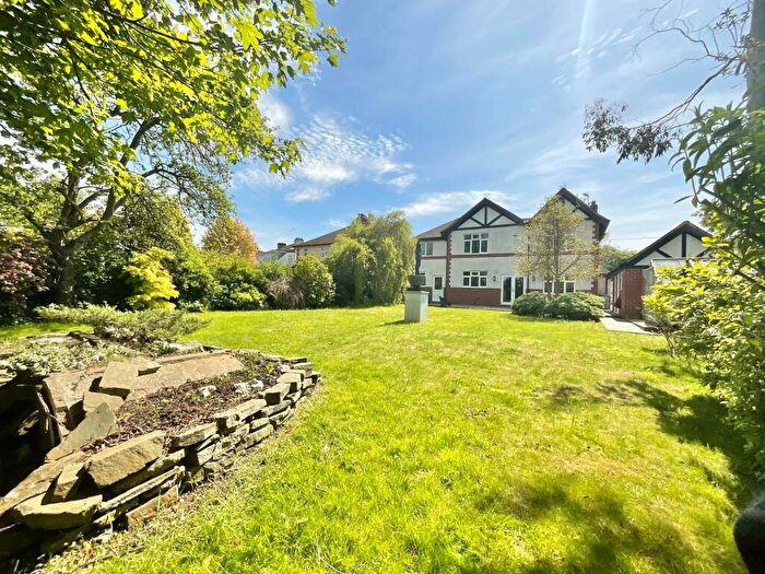 4 Bedroom Detached House For Sale In Chestnut Avenue, Shavington, CW2