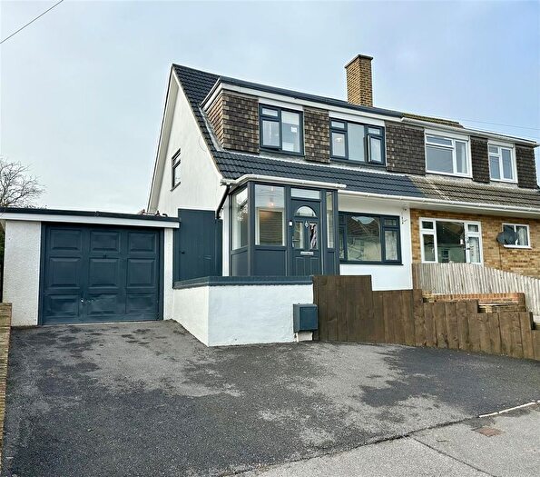 4 Bedroom Semi-Detached House For Sale In Harrow Lane, St. Leonards-On-Sea, TN37