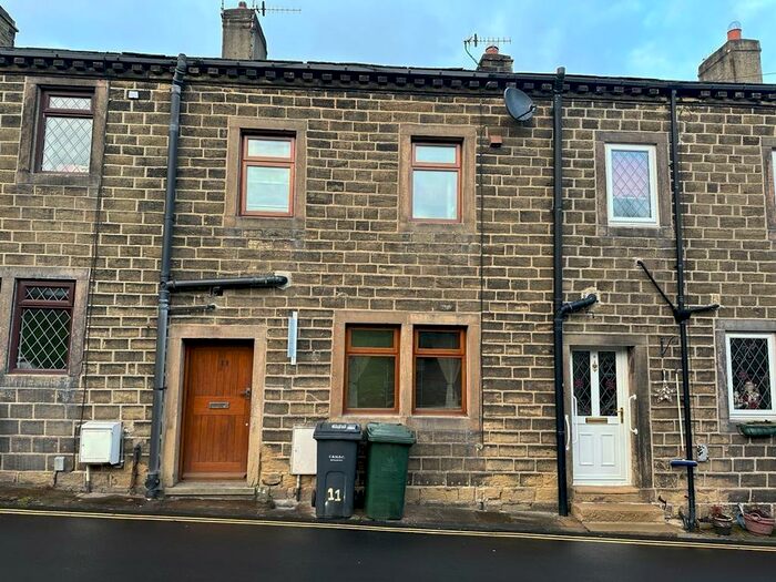 2 Bedroom Terraced House To Rent In Chapel Road, Steeton, Keighley, BD20