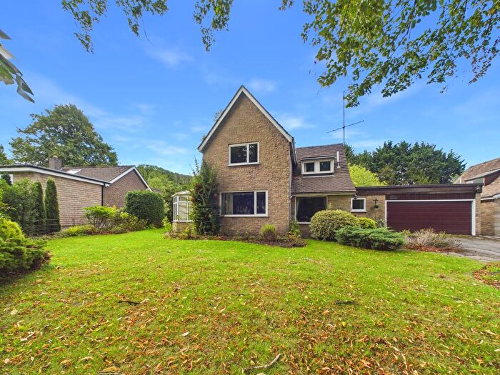 3 Bedroom Detached House For Sale In Derby Road, Cromford, DE4