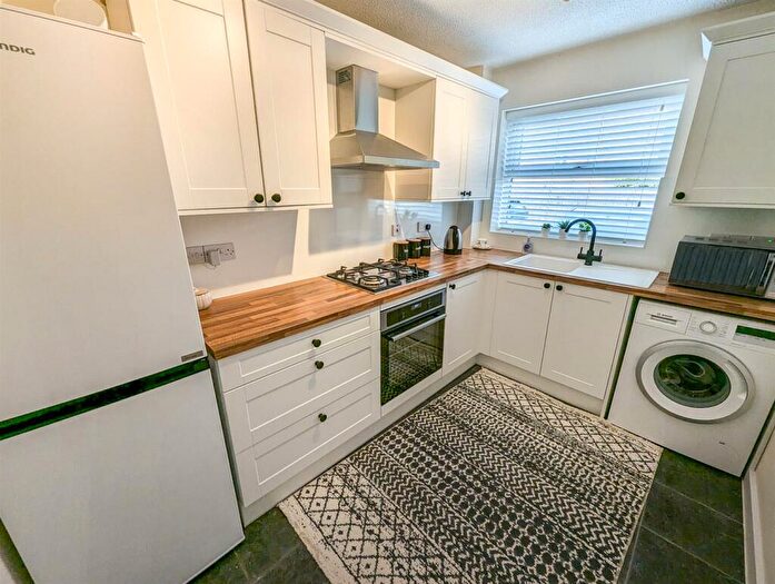 3 Bedroom Detached House For Sale In Barth Close, Great Oakley, Corby, NN18