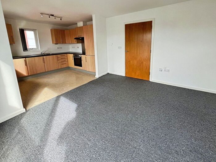 1 Bedroom Flat For Sale In Cavendish Road, West Didsbury, Manchester, M20