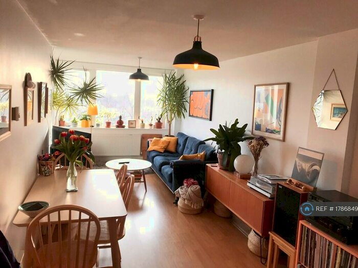 2 Bedroom Flat To Rent In Babik Court, London, E8