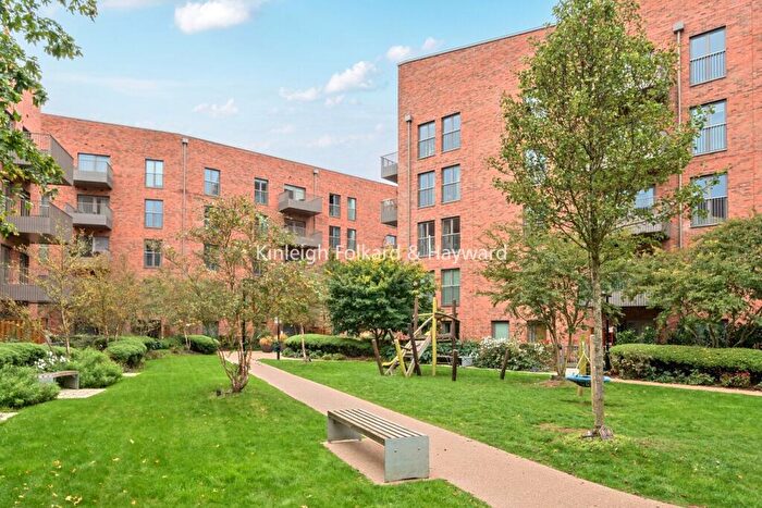 2 Bedroom Flat For Sale In Explorer Way, Finchley, London, NW7