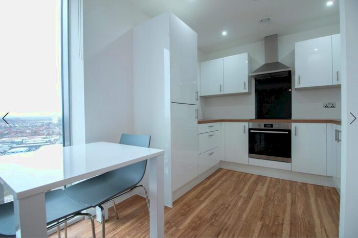 2 Bedroom Flat To Rent In Media City, Michigan Point Tower B, Michigan Avenue, Salford, M50