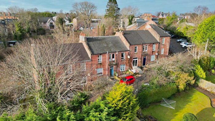 1 Bedroom Flat For Sale In Croftbank Crescent, Bothwell, Glasgow, G71