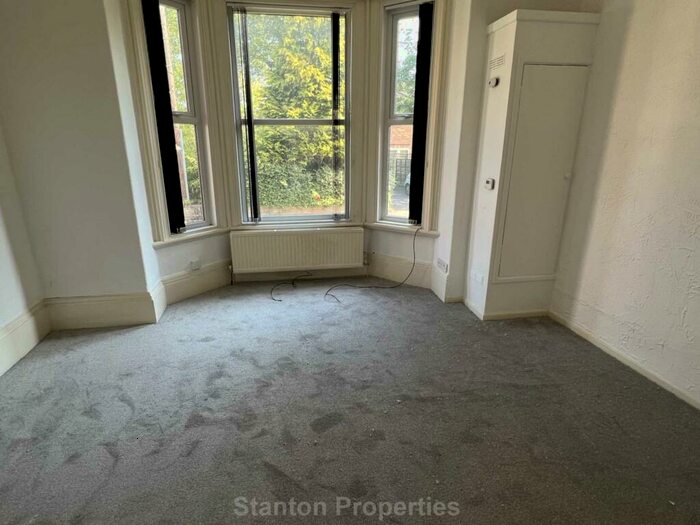 1 Bedroom Flat To Rent In Beaconsfield, Fallowfield, M14