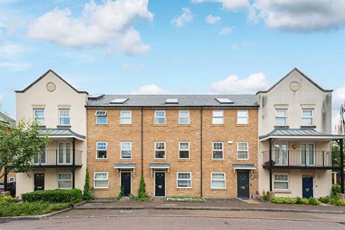 4 Bedroom Terraced House To Rent In Renwick Drive, Bromley Common, Bromley, BR2
