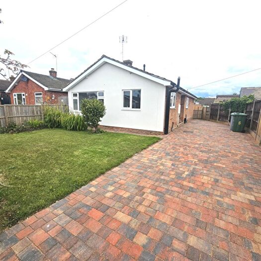 3 Bedroom Detached Bungalow For Sale In Highfields Drive, Bilsthorpe, Newark, NG22