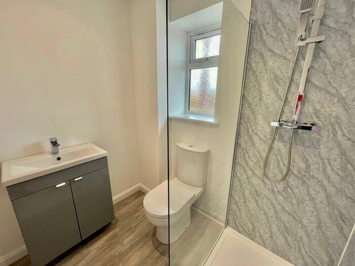 1 Bedroom Detached Bungalow For Sale In Lansdown Walk, Bream, Lydney, GL15