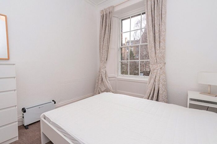 1 Bedroom Flat To Rent In St. Stephen Street, Edinburgh, EH3