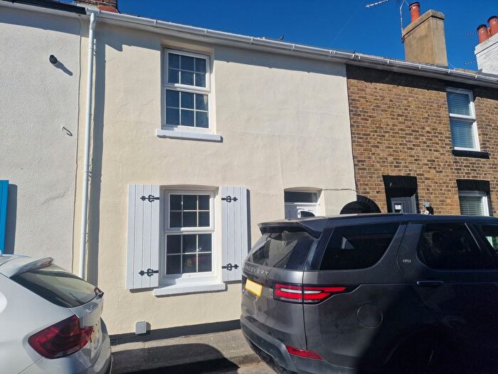2 Bedroom Terraced House To Rent In York Road, Walmer, CT14