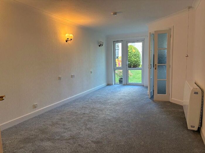 1 Bedroom Flat To Rent In Whinhill Gate, Ferryhill, Aberdeen, AB11