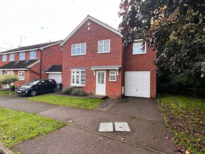 3 Bedroom Detached House To Rent In Sylvandale, Welwyn Garden City, AL7