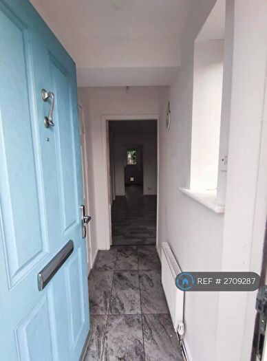 3 Bedroom Semi-Detached House To Rent In Mardale Close, Atherton, M46