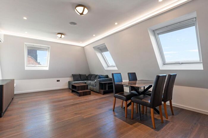 2 Bedroom Apartment To Rent In Noble House, Woodstock Road, London, NW11