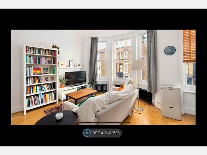 3 Bedroom Flat To Rent In St John's Avenue, London, NW10