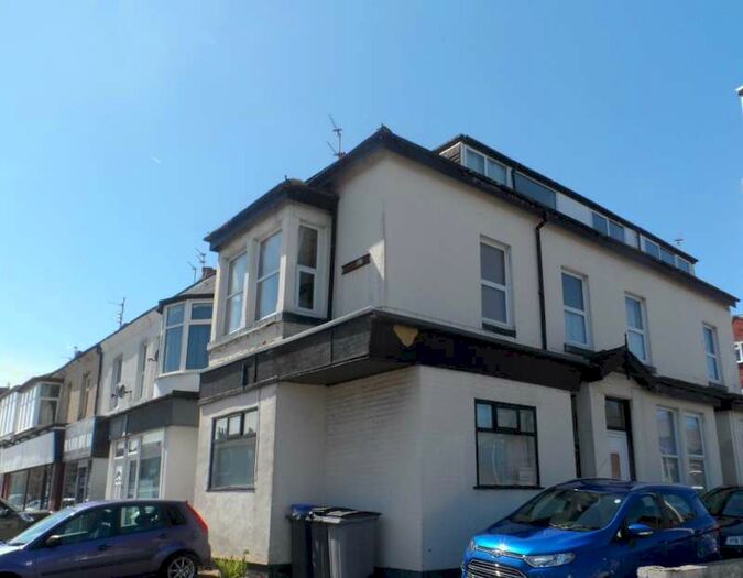 2 Bedroom Ground Flat To Rent In Elizabeth Street, Blackpool, FY1