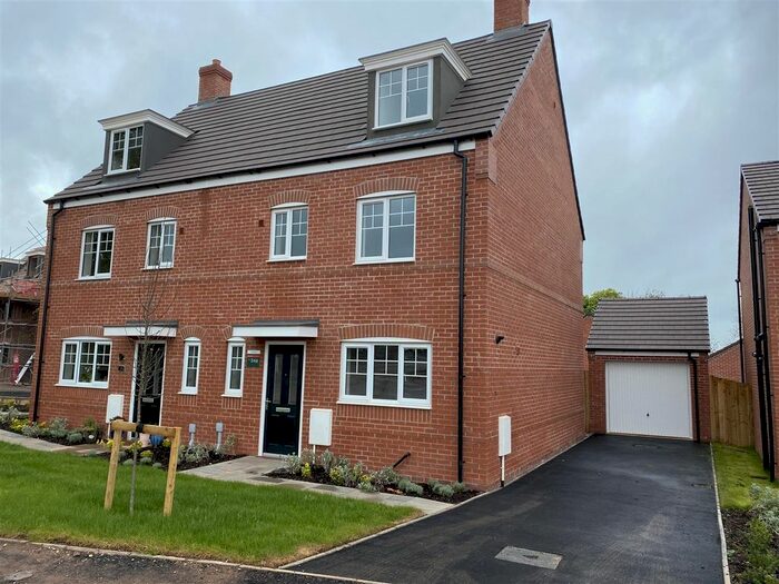 4 Bedroom Semi-Detached House To Rent In Brassington Road, Stone, ST15